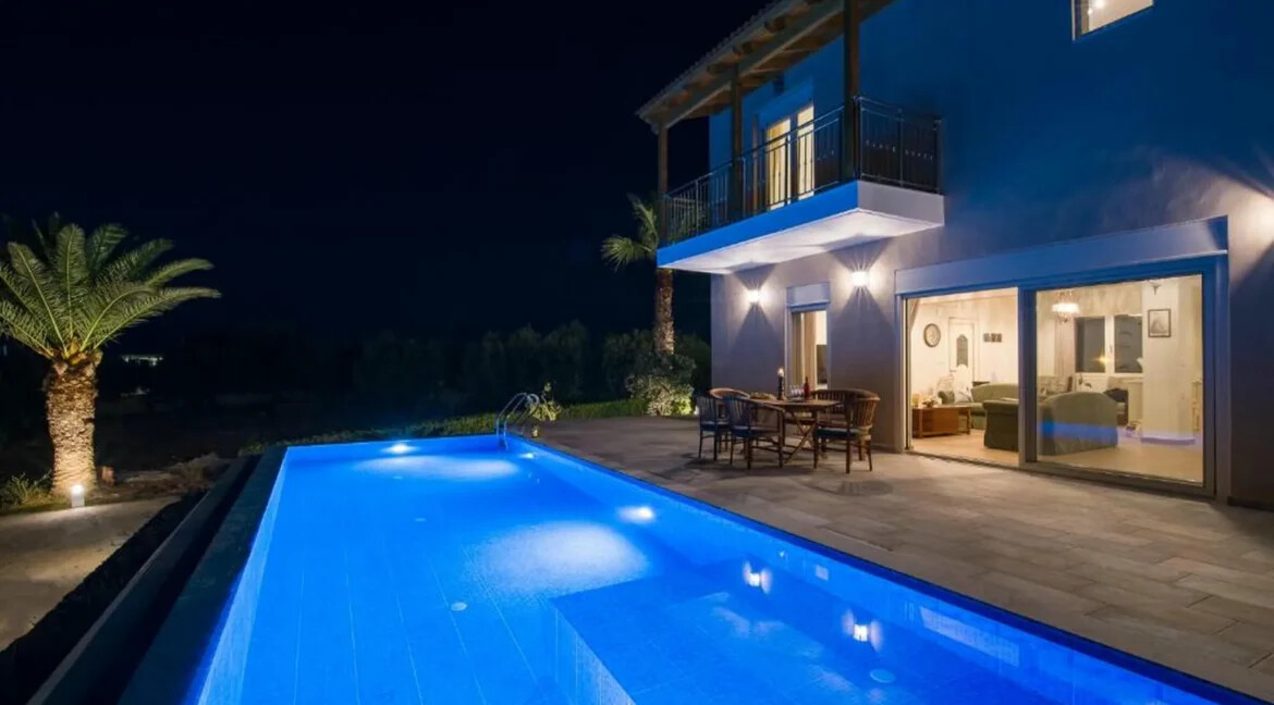 Seafront Villa for sale at Chania Crete 8