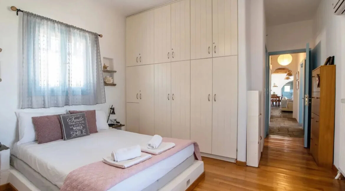 Detached House for Sale in Paros, Panoramic Sea Views 13