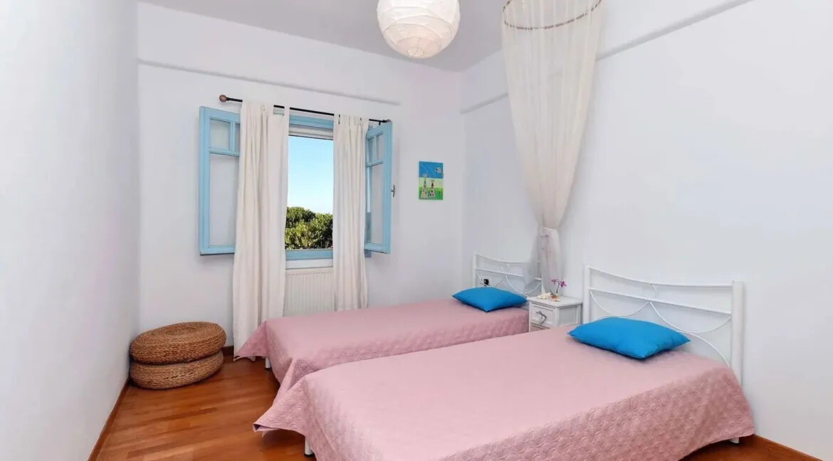 Detached House for Sale in Paros, Panoramic Sea Views 15