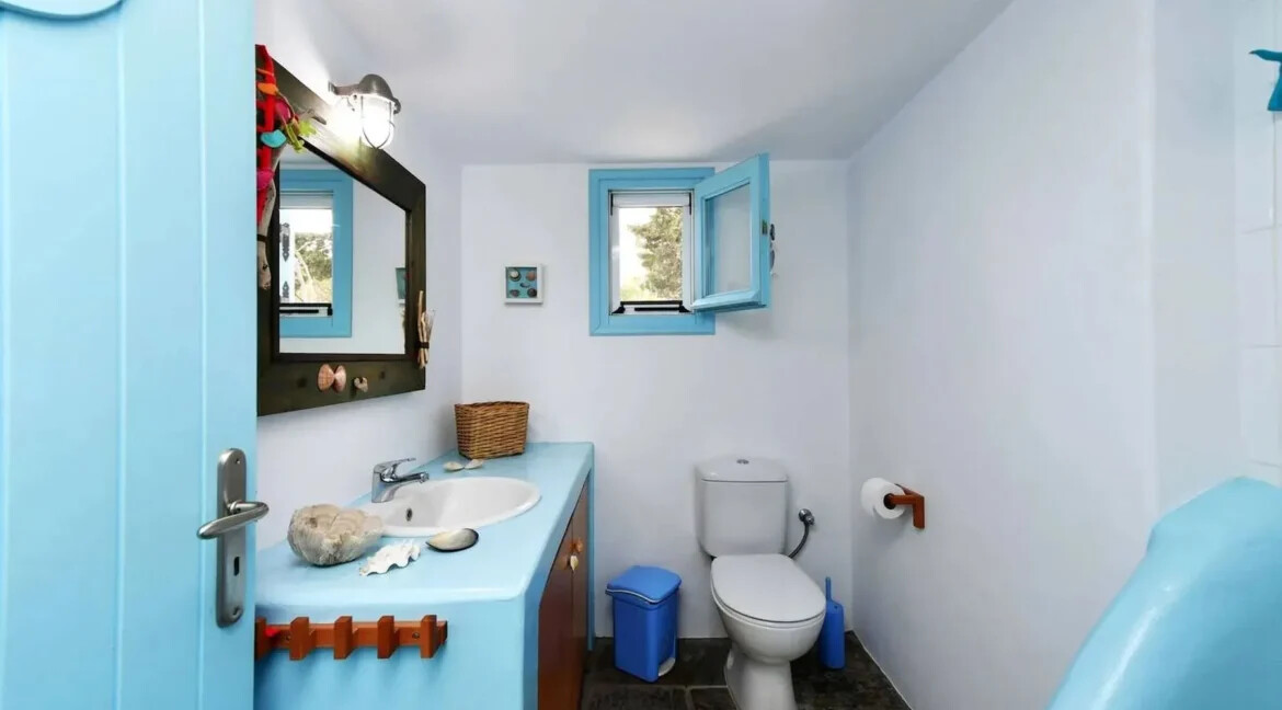 Detached House for Sale in Paros, Panoramic Sea Views 19