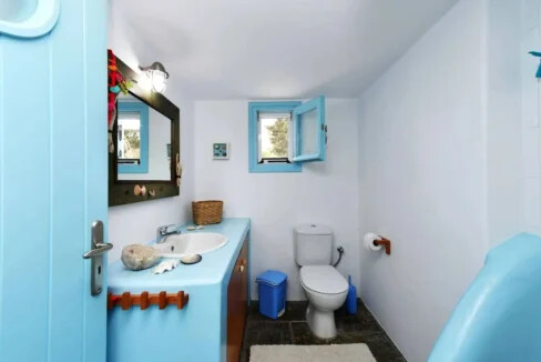 Detached House for Sale in Paros, Panoramic Sea Views 19