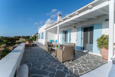 Detached House for Sale in Paros, Panoramic Sea Views 3