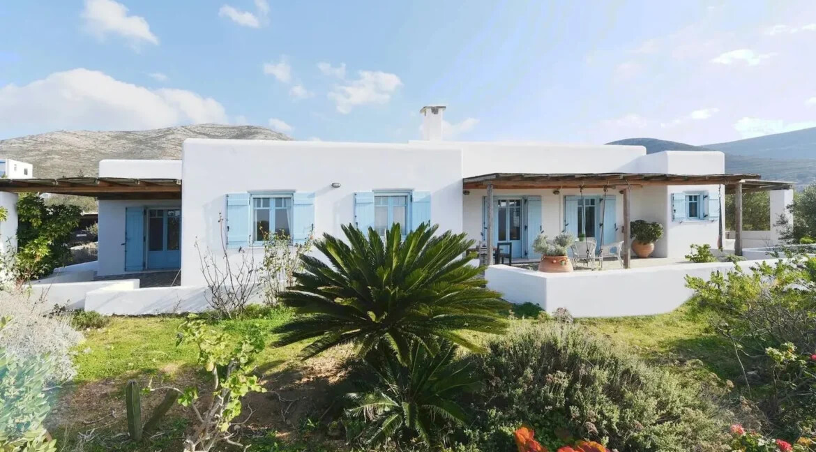 Detached House for Sale in Paros, Panoramic Sea Views 34