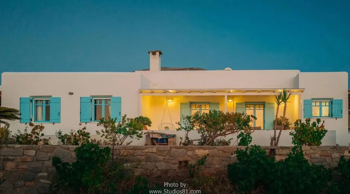 Detached House for Sale in Paros, Panoramic Sea Views