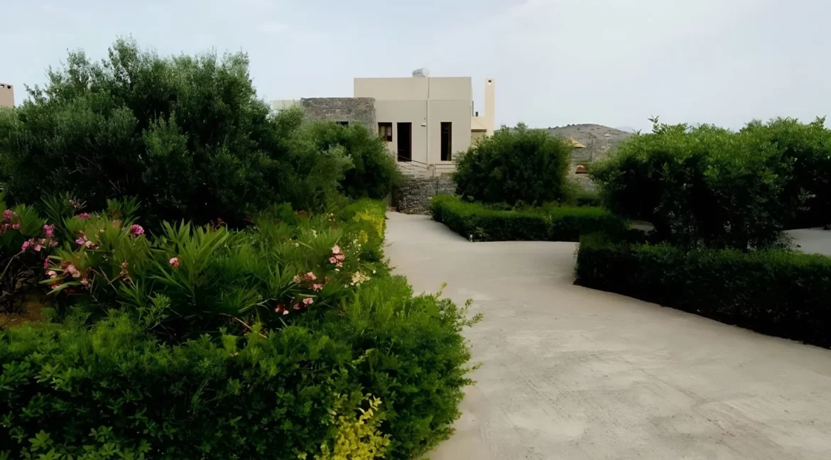 Seafront Villa for Sale in Elounda Crete 10