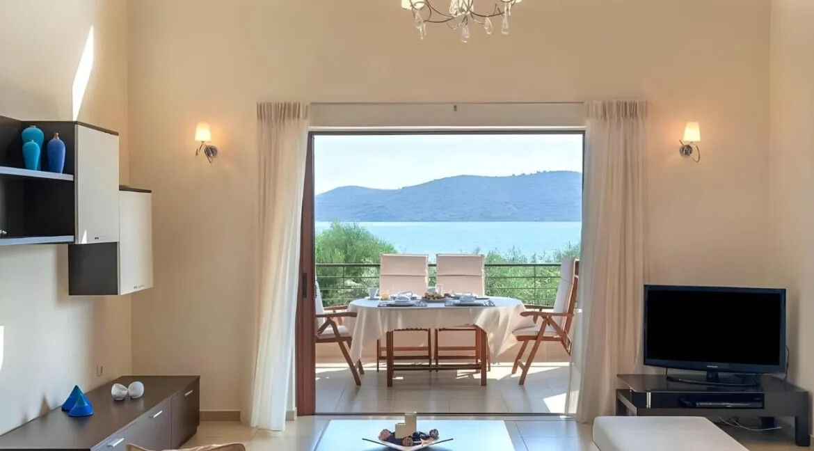 Seafront Villa for Sale in Elounda Crete 6