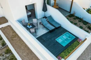 Suite with Heated Private Pool for Sale in Santorini