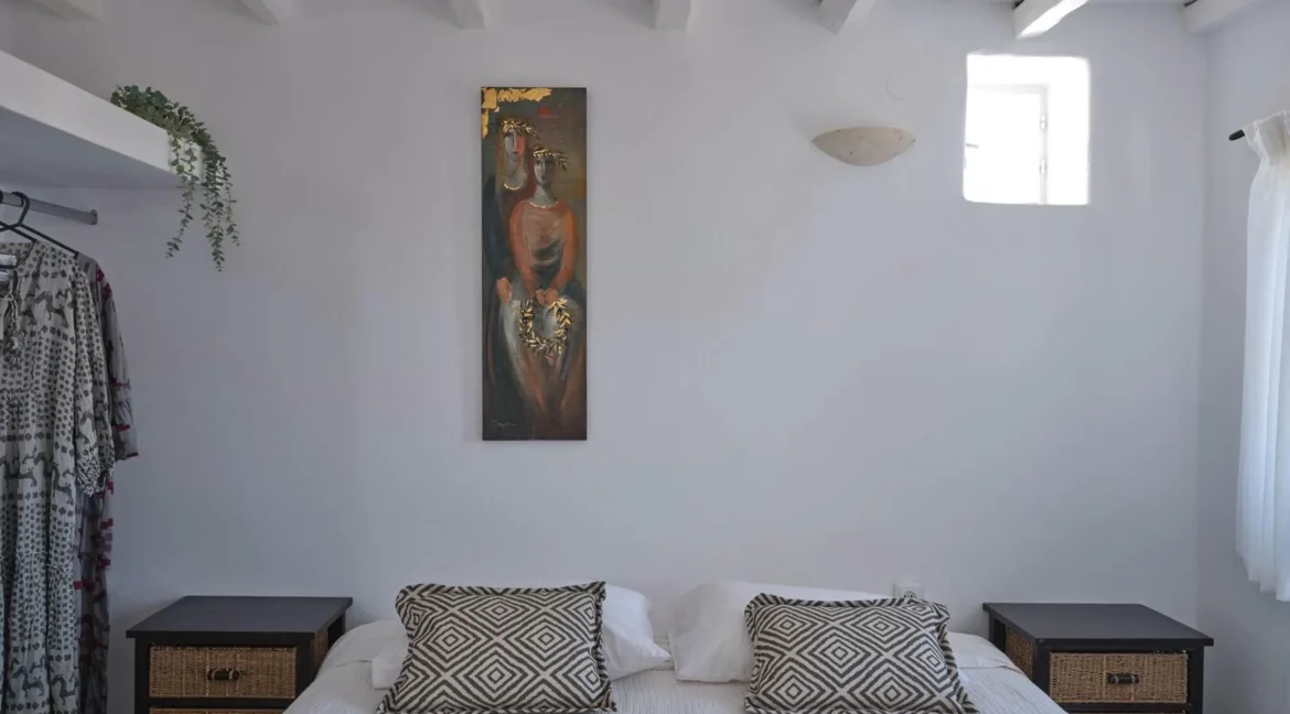 Villa for Sale in Paros, Naousa with Private Pool 22