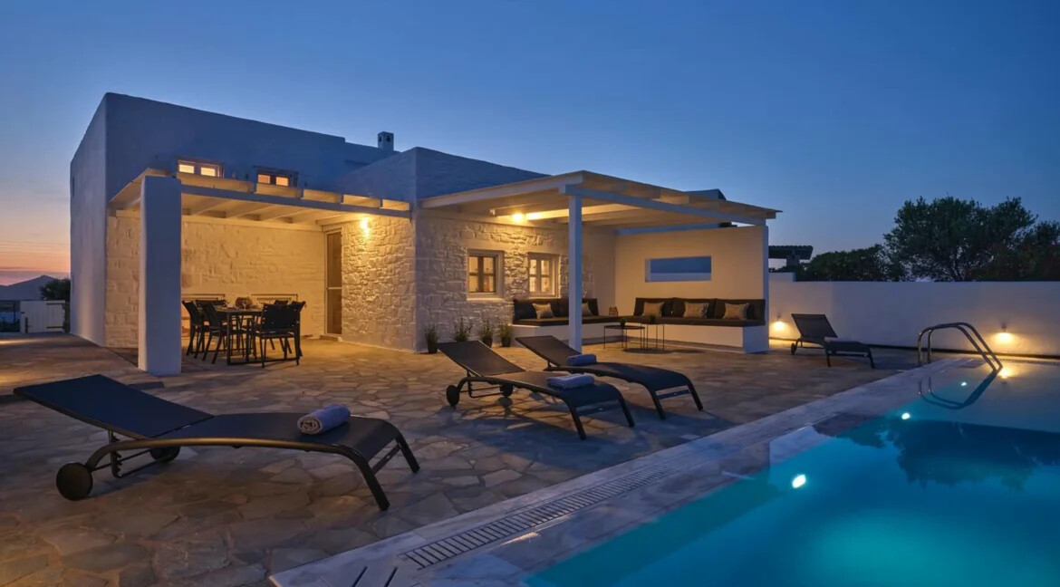 Villa for Sale in Paros, Naousa with Private Pool 29