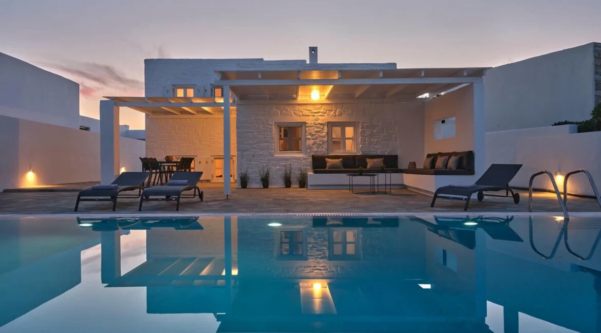 Villa for Sale in Paros, Naousa with Private Pool 3