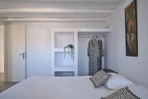 Villa for Sale in Paros, Naousa with Private Pool 33