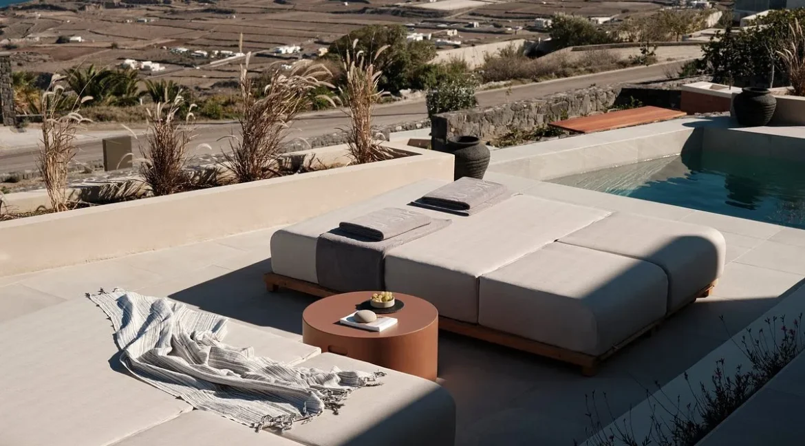 4 Newly Built Eco-Friendly Villas for Sale Santorini 2