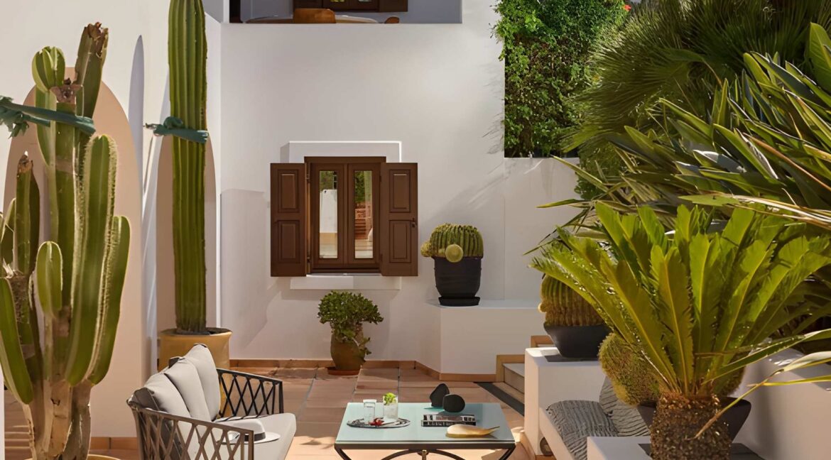 Caldera Villa With Sunset views in Santorini for sale, Imerovigli 1