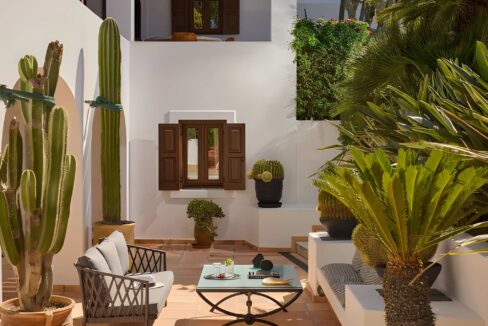 Caldera Villa With Sunset views in Santorini for sale, Imerovigli 1