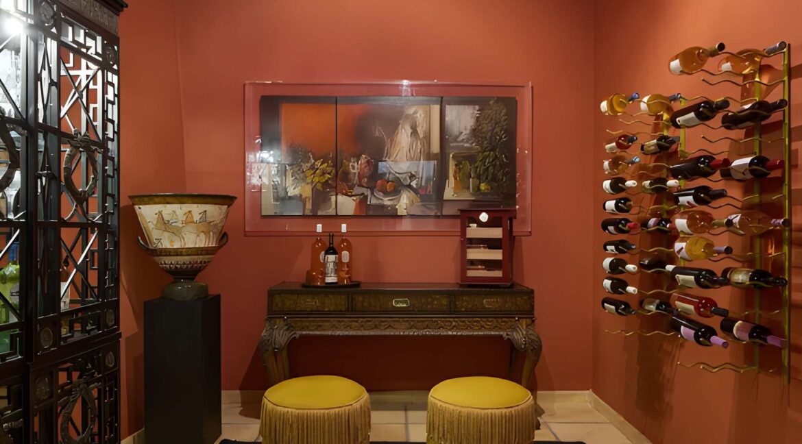 Caldera Villa With Sunset views in Santorini for sale, Imerovigli 2