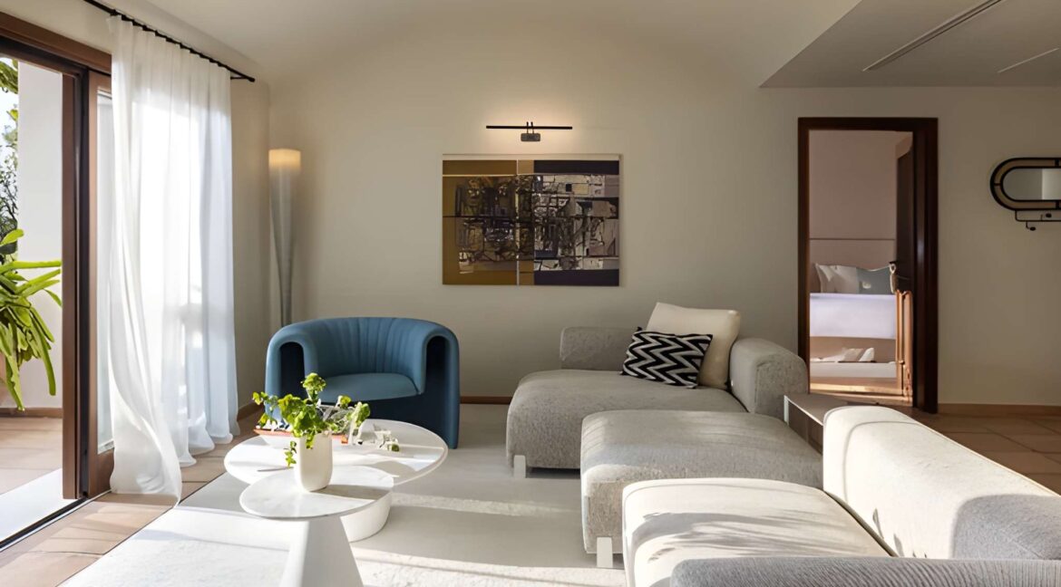 Caldera Villa With Sunset views in Santorini for sale, Imerovigli 2