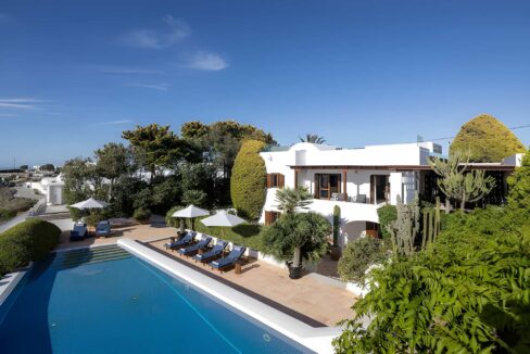 Caldera Villa With Sunset views in Santorini for sale, Imerovigli 3