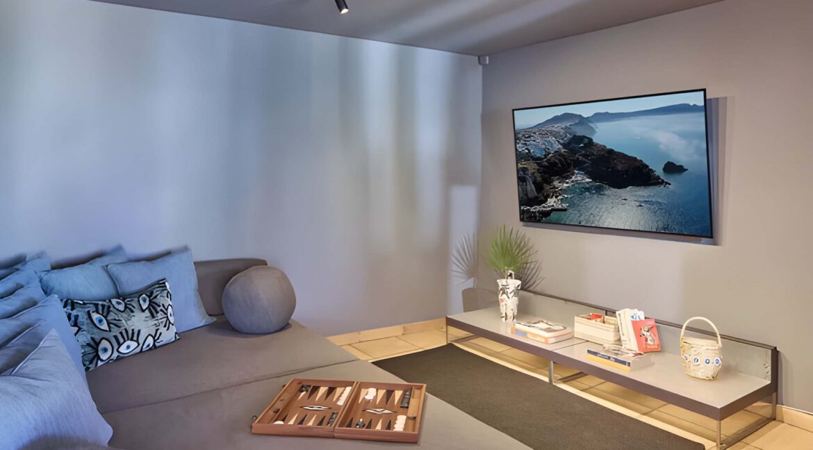 Caldera Villa With Sunset views in Santorini for sale, Imerovigli 4