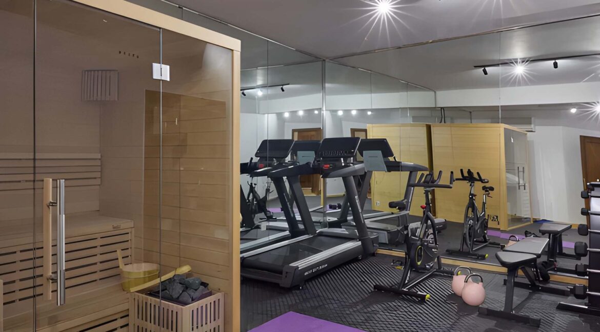 Caldera Villa With Sunset views in Santorini for sale, Imerovigli 4