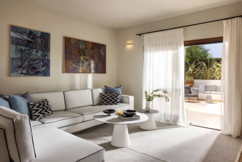 Caldera Villa With Sunset views in Santorini for sale, Imerovigli 5