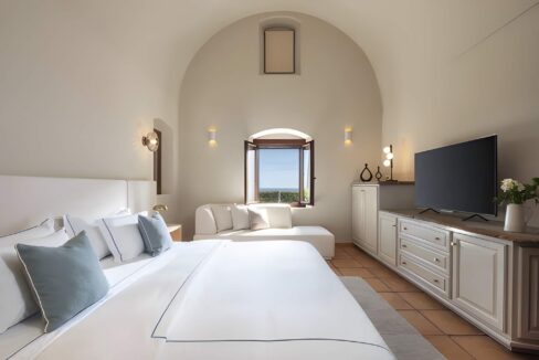 Caldera Villa With Sunset views in Santorini for sale, Imerovigli 8