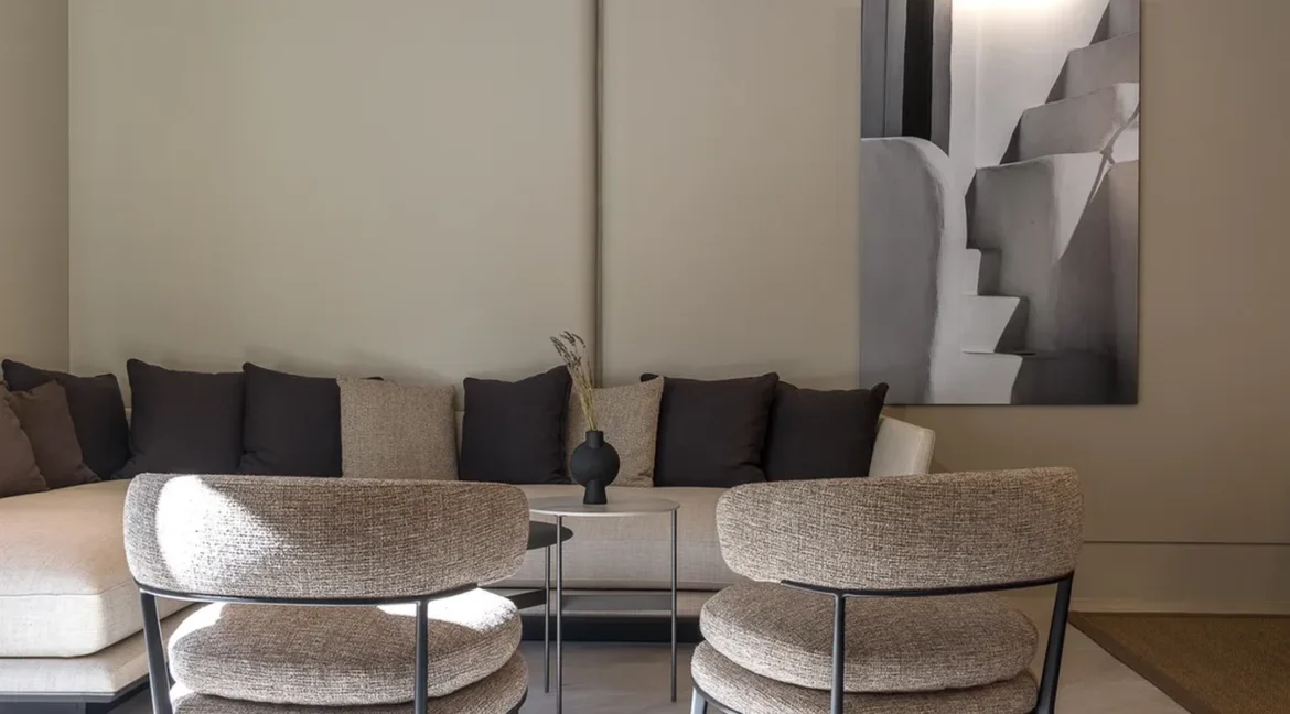 Luxury 5-Bedroom Villa for Sale in Imerovigli, Santorini 14