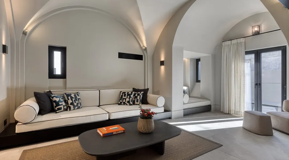 Luxury 5-Bedroom Villa for Sale in Imerovigli, Santorini 18