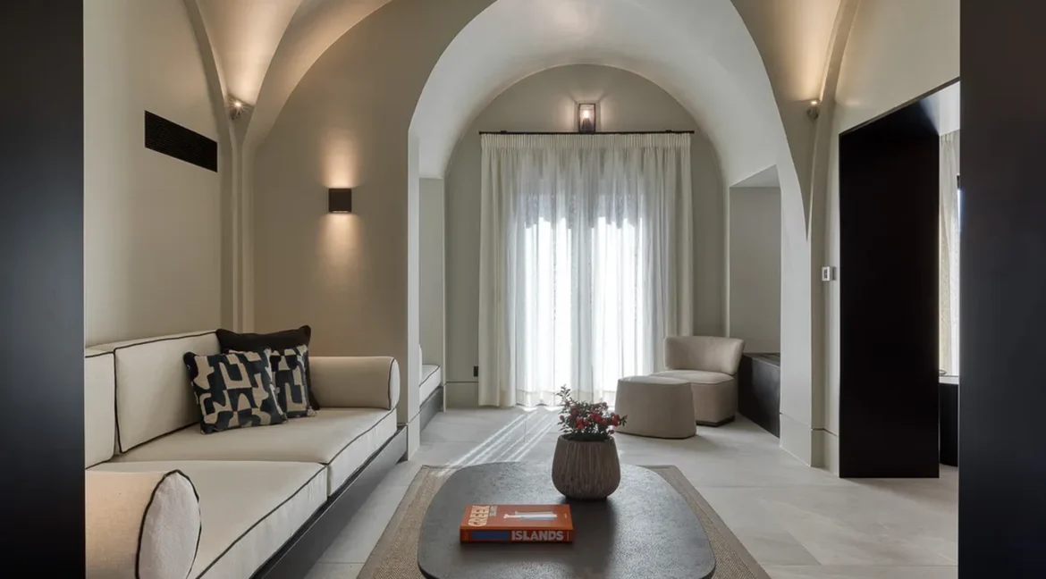 Luxury 5-Bedroom Villa for Sale in Imerovigli, Santorini 19