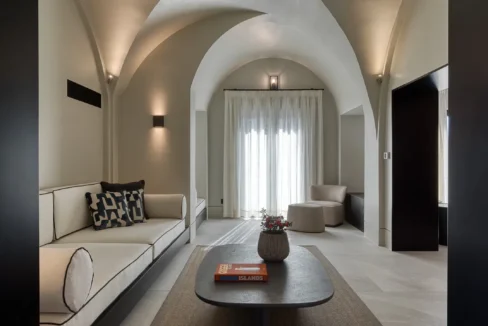 Luxury 5-Bedroom Villa for Sale in Imerovigli, Santorini 19