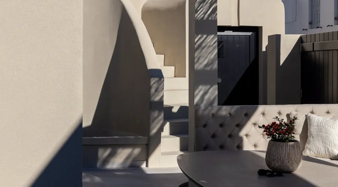 Luxury 5-Bedroom Villa for Sale in Imerovigli, Santorini 23