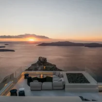 Luxury 5-Bedroom Villa for Sale in Imerovigli, Santorini
