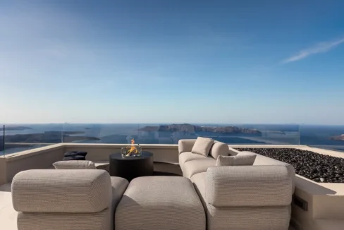 Luxury 5-Bedroom Villa for Sale in Imerovigli, Santorini 30