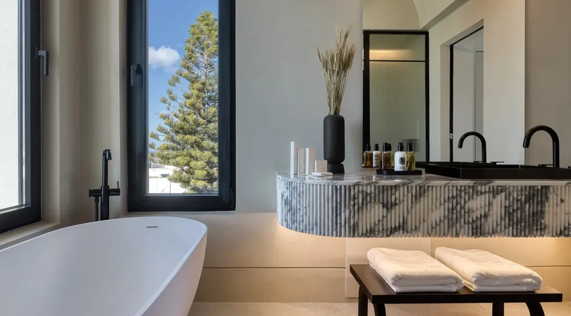 Luxury 5-Bedroom Villa for Sale in Imerovigli, Santorini 5