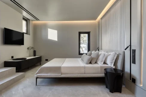 Luxury 5-Bedroom Villa for Sale in Imerovigli, Santorini 7