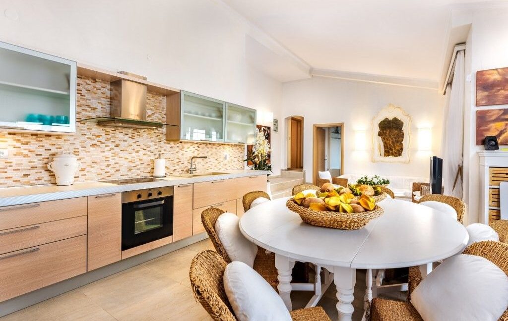 Luxury Beachfront Villa for Sale in Halkidiki 22