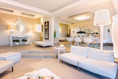 Luxury Beachfront Villa for Sale in Halkidiki 25