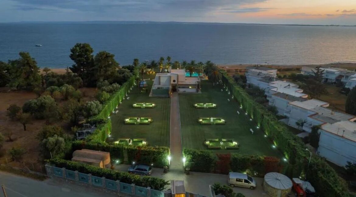 Luxury Beachfront Villa with Sea View for Sale in Halkidiki