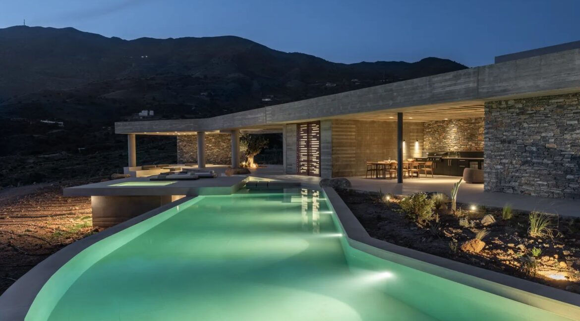 Luxury Ultra-Private Estate in Crete 12