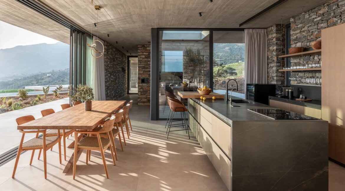 Luxury Ultra-Private Estate in Crete 18