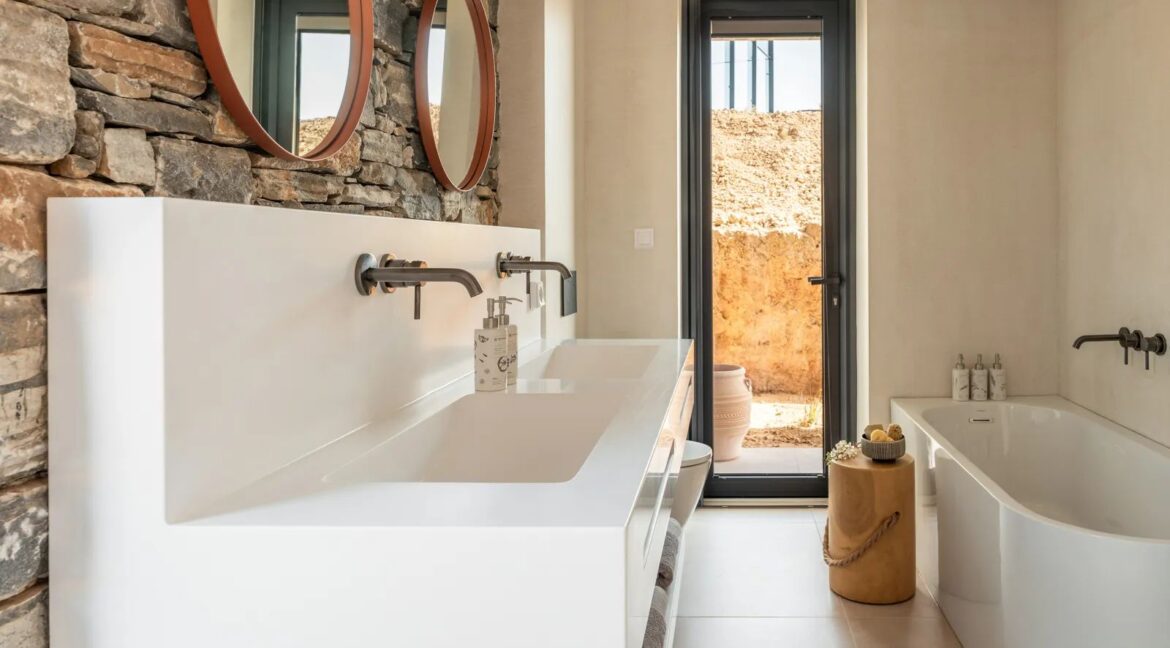 Luxury Ultra-Private Estate in Crete 30