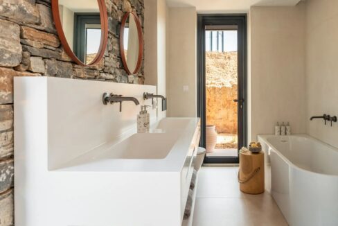 Luxury Ultra-Private Estate in Crete 30