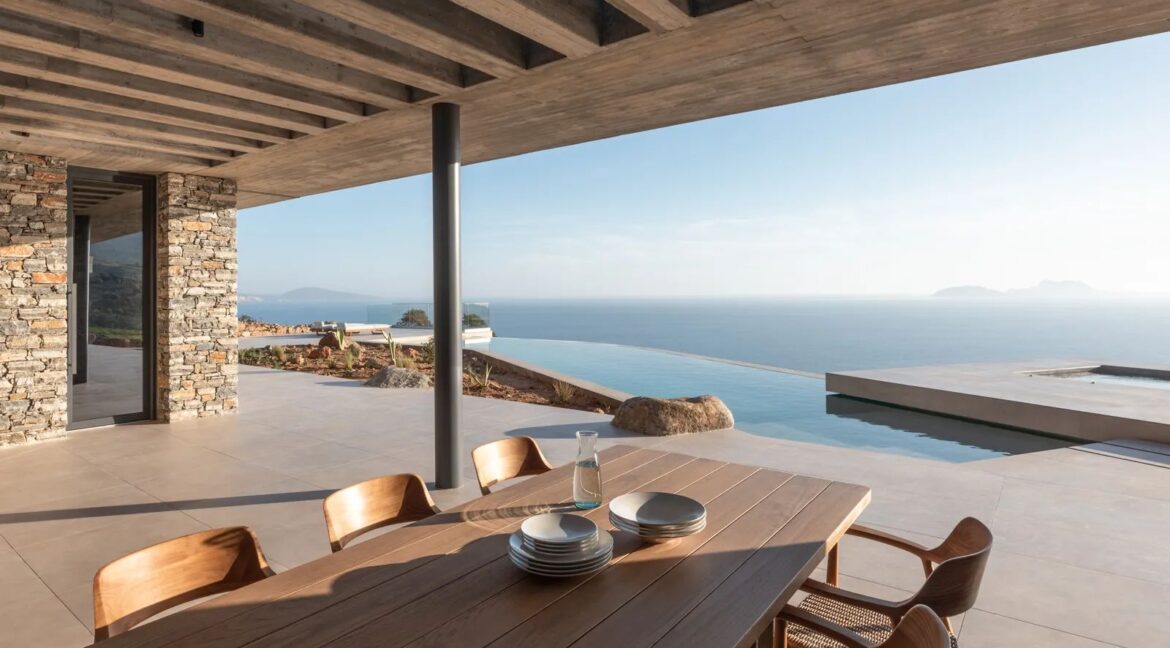 Luxury Ultra-Private Estate in Crete 4