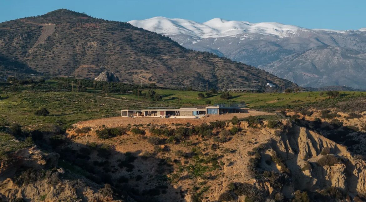 Luxury Ultra-Private Estate in Crete 42