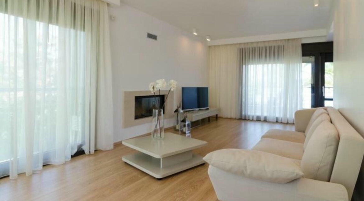 Seafront Luxury Villa for Sale in Sithonia Halkidiki 12