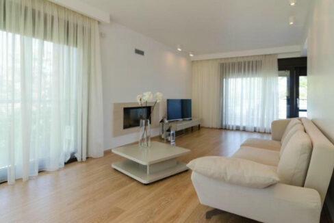 Seafront Luxury Villa for Sale in Sithonia Halkidiki 12