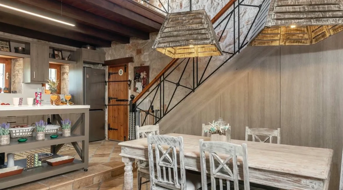 Stone Villa with Pool in Zakynthos for sale 19