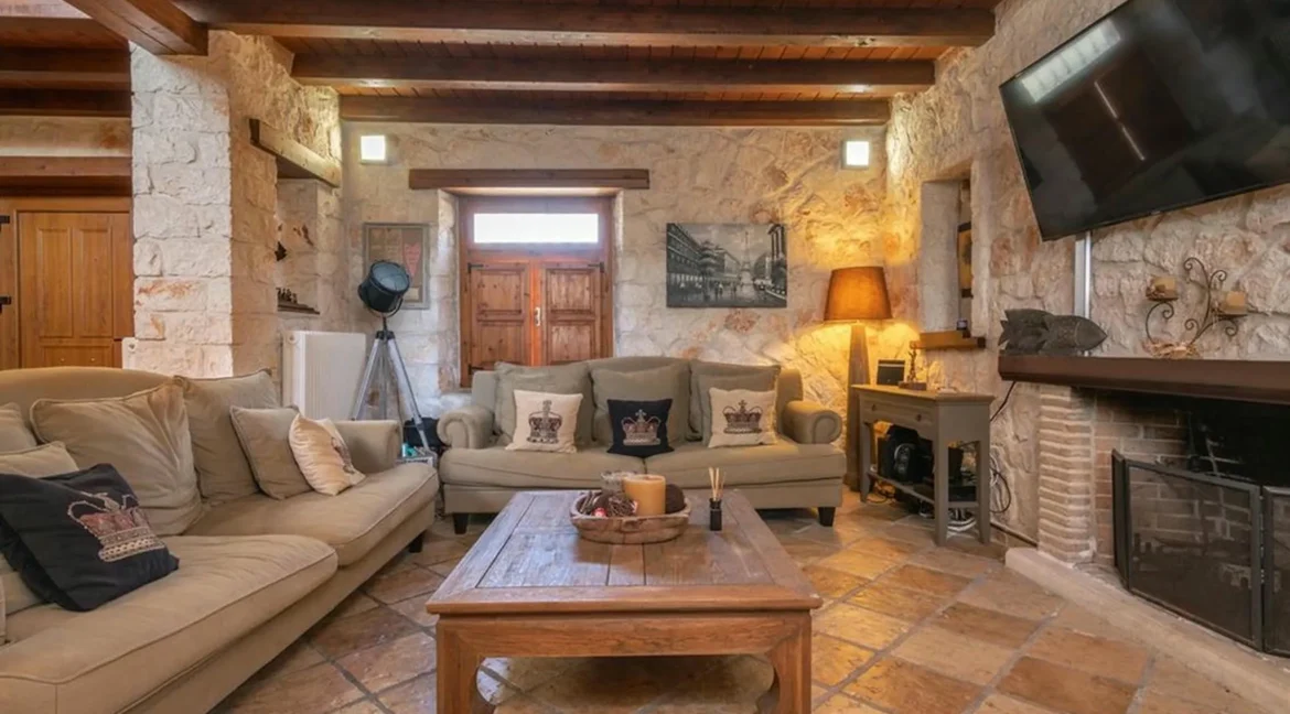 Stone Villa with Pool in Zakynthos for sale 22