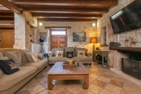 Stone Villa with Pool in Zakynthos for sale 22