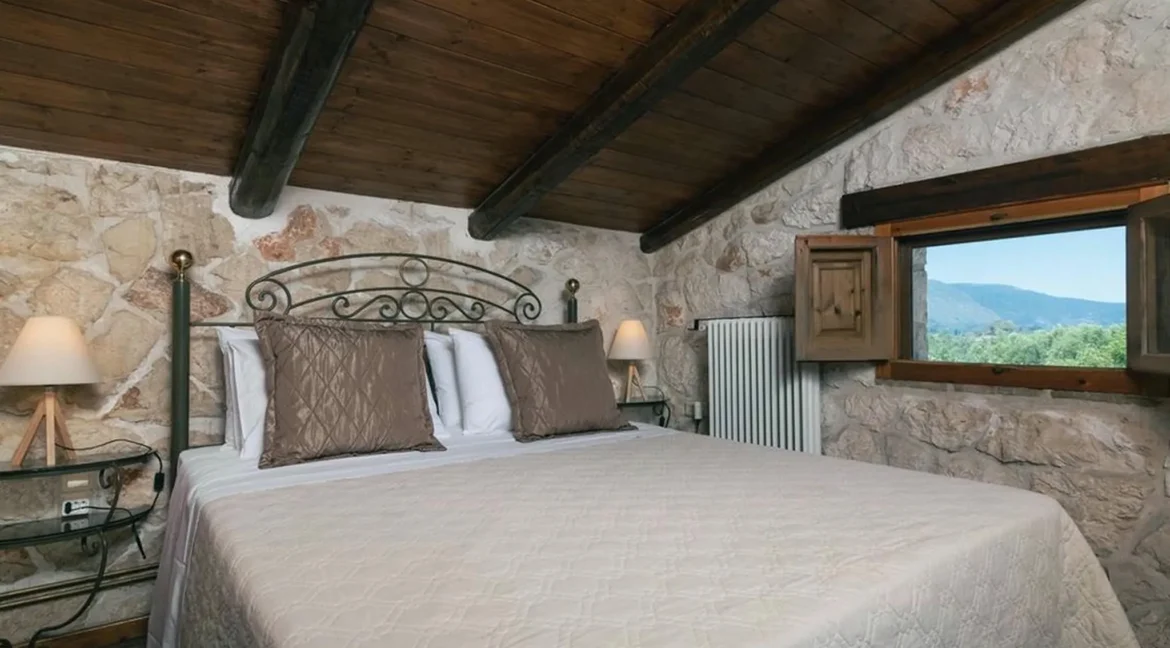 Stone Villa with Pool in Zakynthos for sale 29