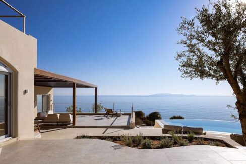 Ultra-Luxury Seafront Villa for Sale in Crete 17